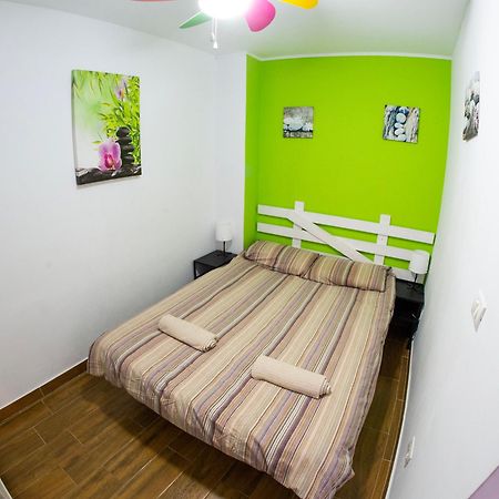 Appartamento Amarilla Rock Arona  Esterno foto